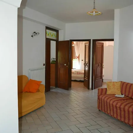 La Casa Dei Fiori - Ospitalita Diffusa Apartment *